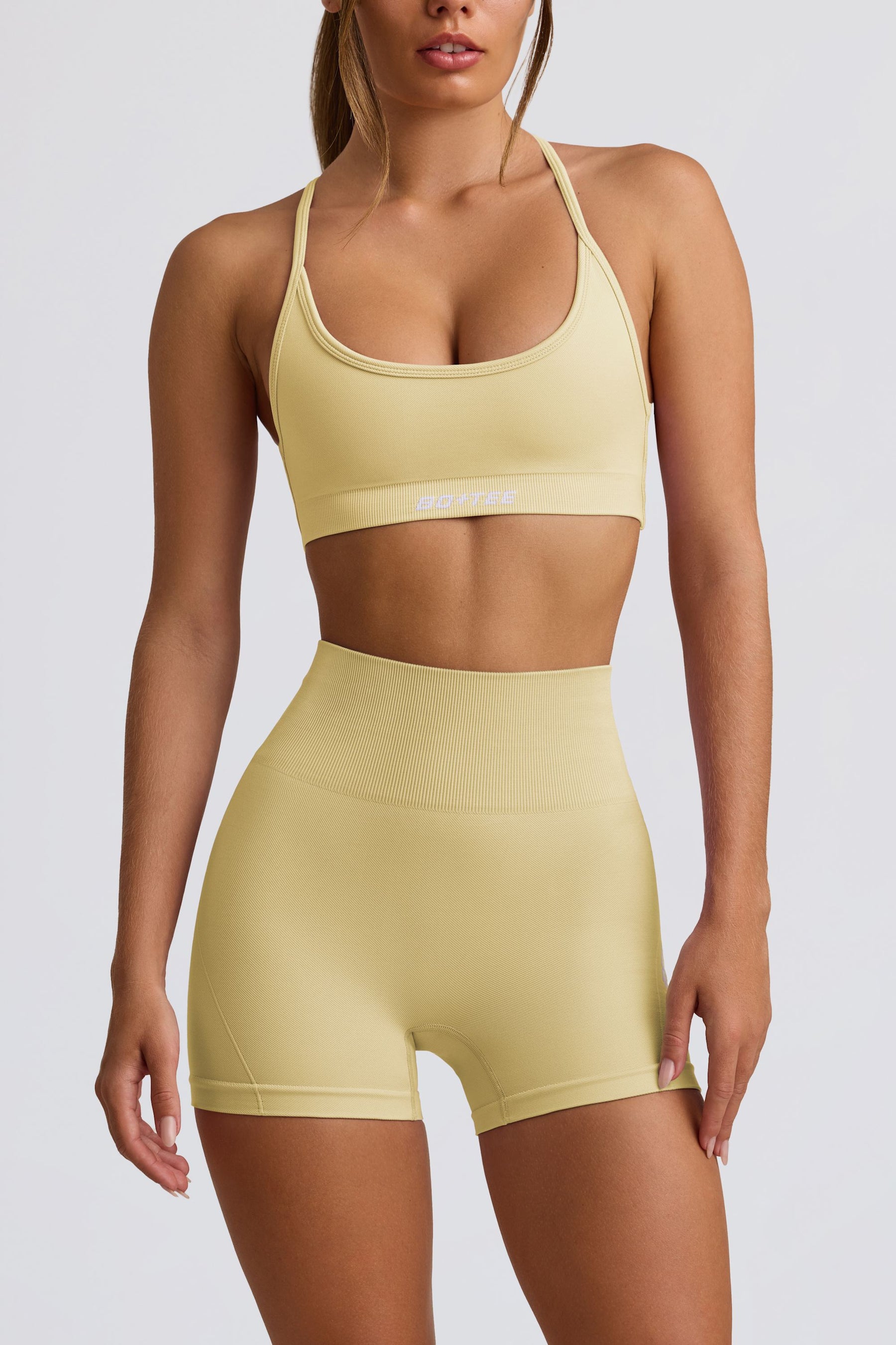 Super Sculpt Dikişsiz Mini Şort, Tereyağı Sarısı