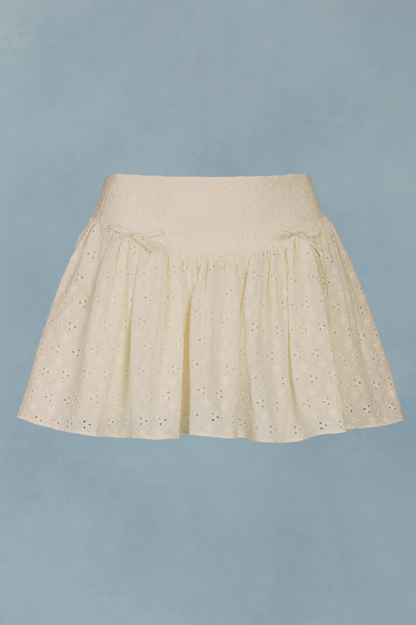 Fiyonk Detaylı Broderie Anglaise Fildişi Mini Etek